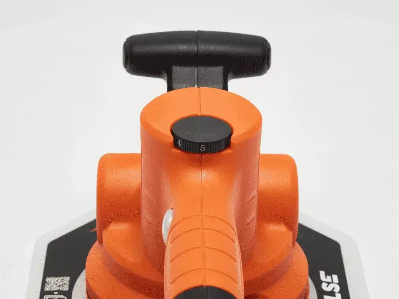 PULSE Vibratore professionale a batteria Attrezziamoci Pavimentisti Attrezziamoci
