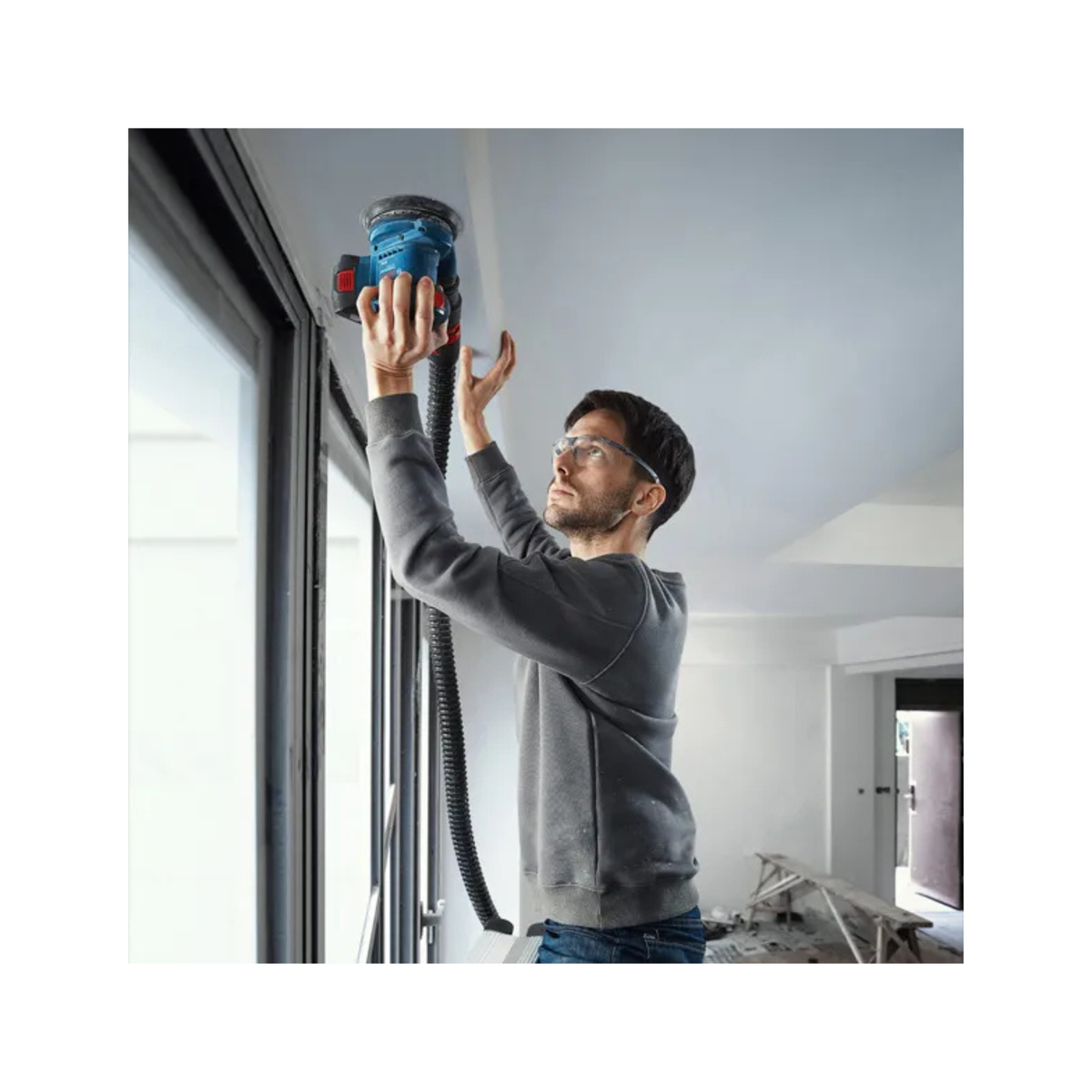 BOSCH GEX 185-LI - Levigatrice rotoorbitale