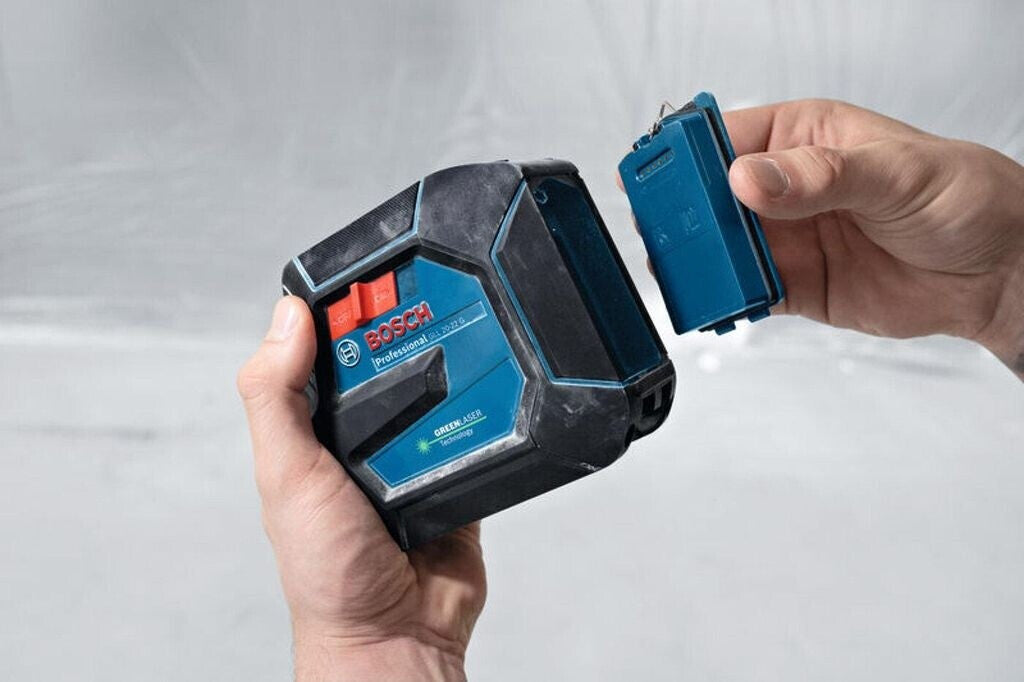 BOSCH Laser GLL 20-22G con batteria e valigia Attrezziamoci  Attrezziamoci