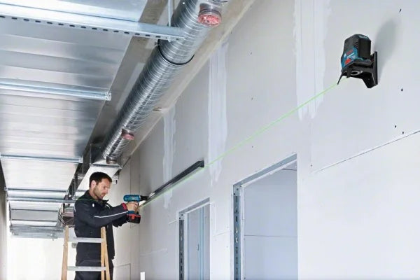BOSCH Laser GCL 2-15 G con valigia Attrezziamoci  Attrezziamoci