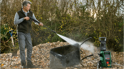 BOSCH Universal Aquatak 135